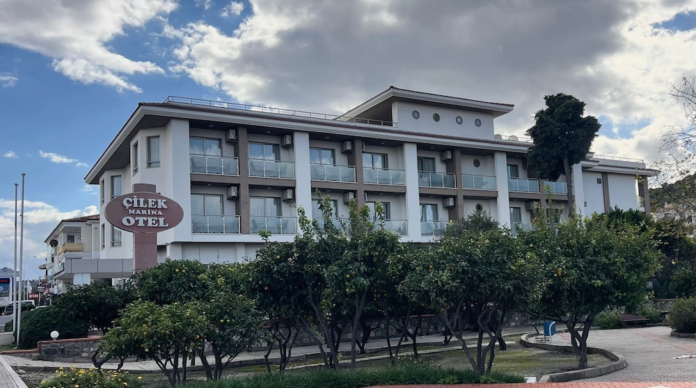 Cilek Marina Hotel photo1