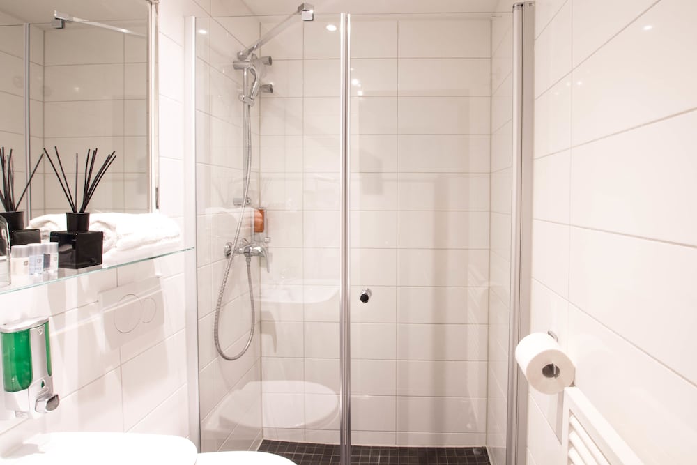 Hotel Delta am Potsdamer Platz 43/45