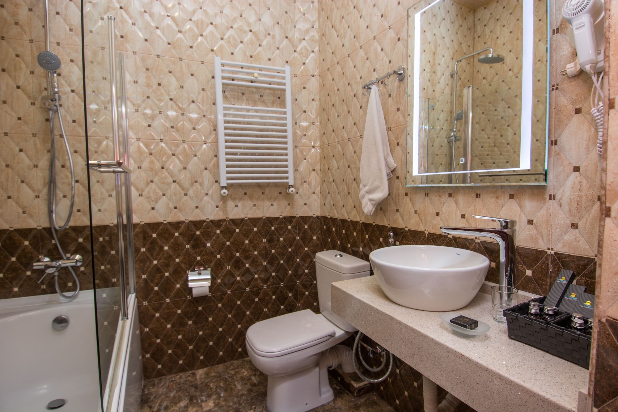 جناح بشرفة، River Side Tbilisi Boutique Hotel 7/10