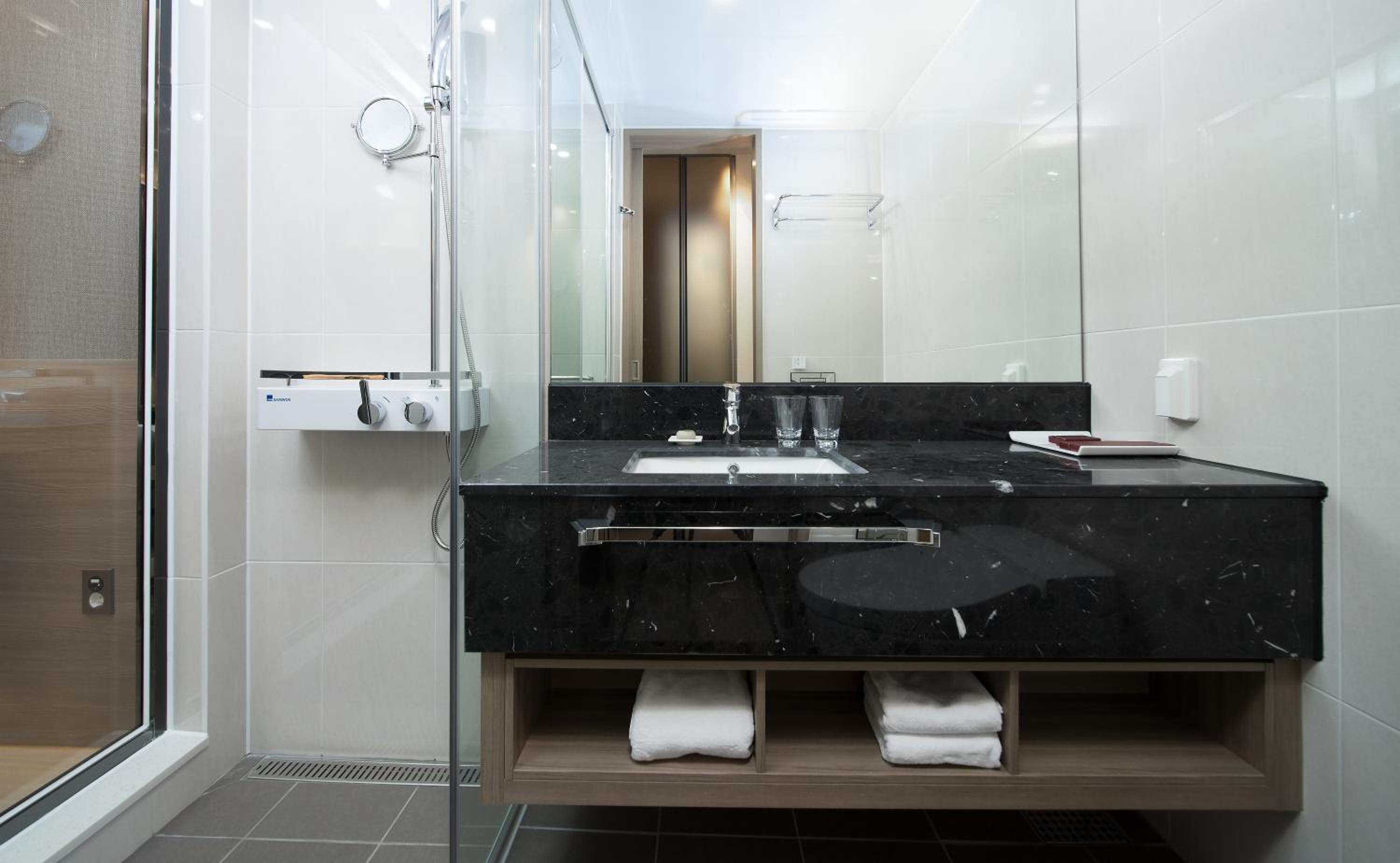 غرفة ديلوكس عائلية بسريرين منفصلين، Utop Boutique Hotel and Residence 4/4