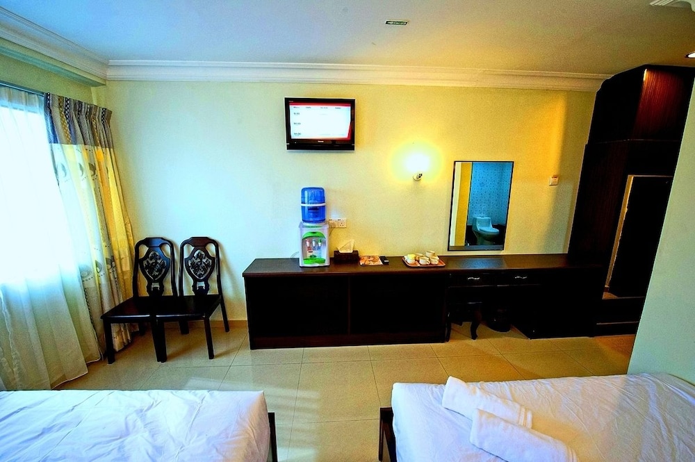 Hotel Bintang Indah 1/34