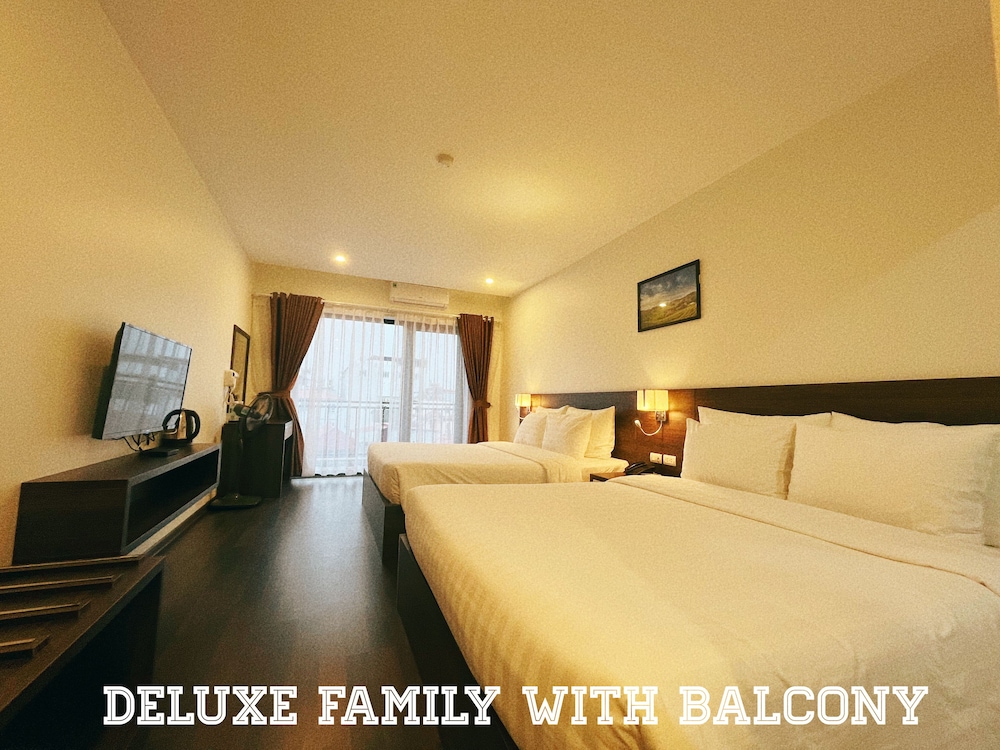 Paragon Noi Bai Hotel and Pool 11/49