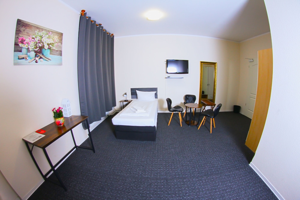 Hotel Karlshorst 29/62