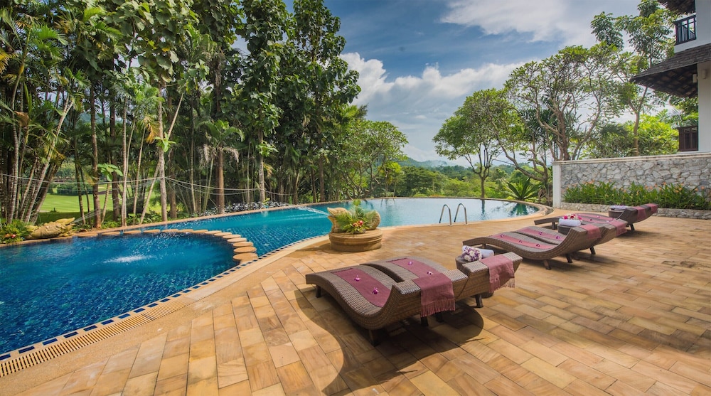 Gassan Khuntan Golf and Resort Lamphun 48/50