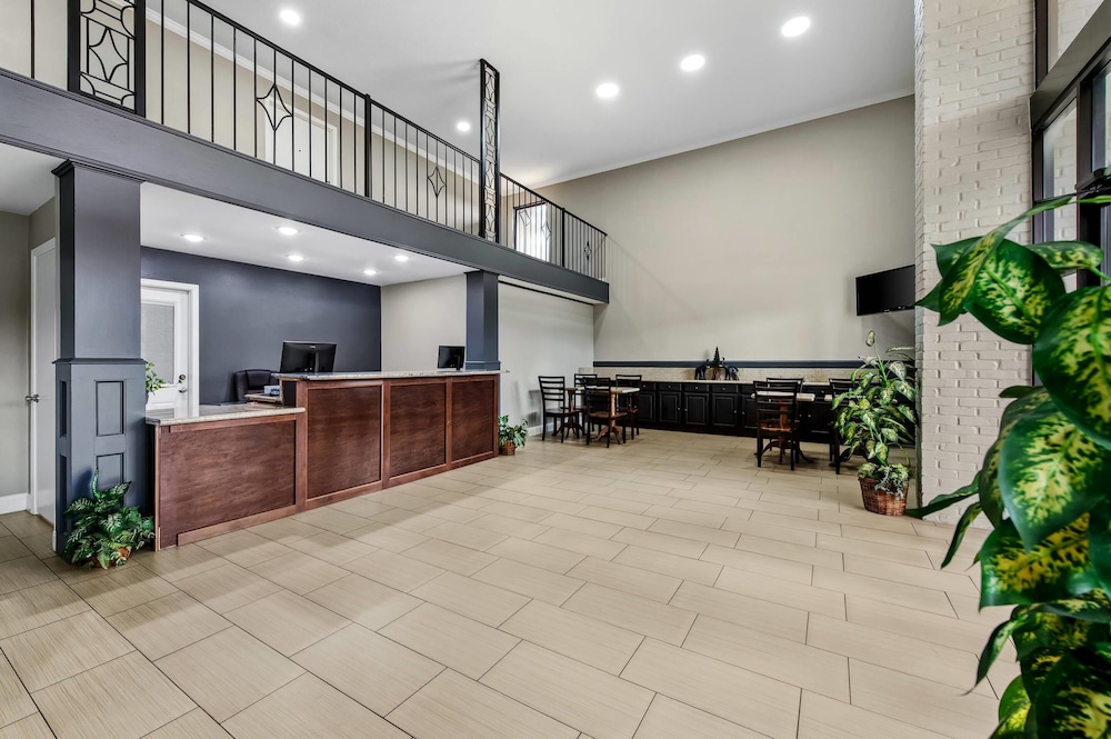 Rodeway Inn & Suites Jefferson 7/53