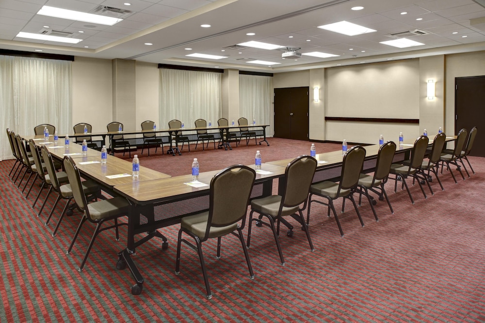 Hyatt Place Richmond Airport 55/65