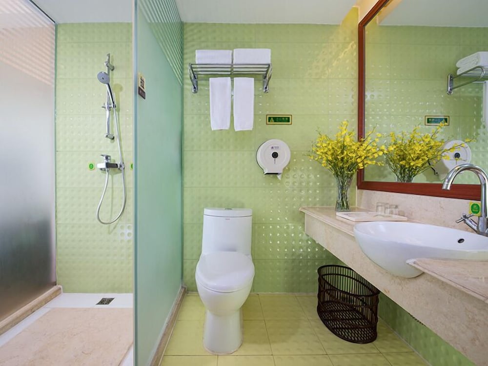 Vienna Hotel Yousong Branch 33/35