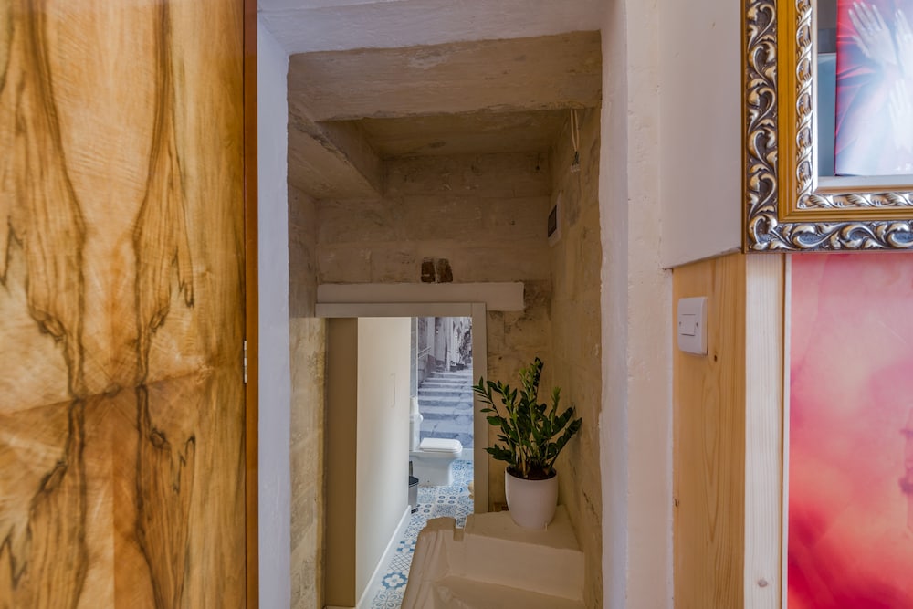 Valletta Lucente 3/53