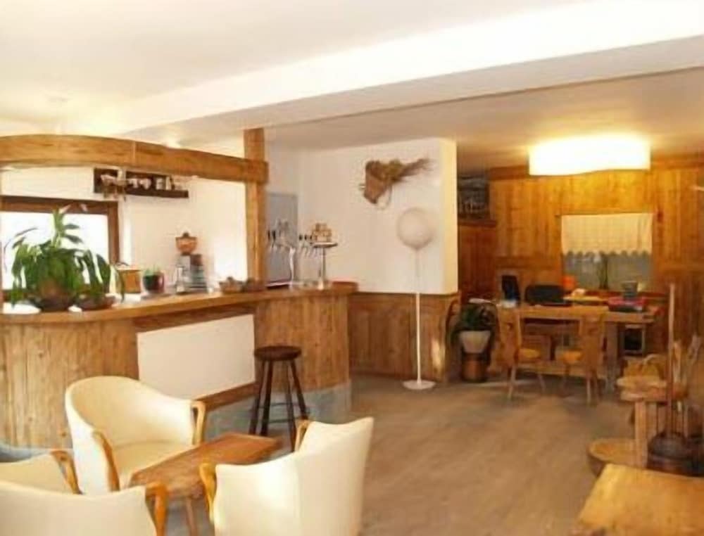 Albergo Punta Zerbion 35/38