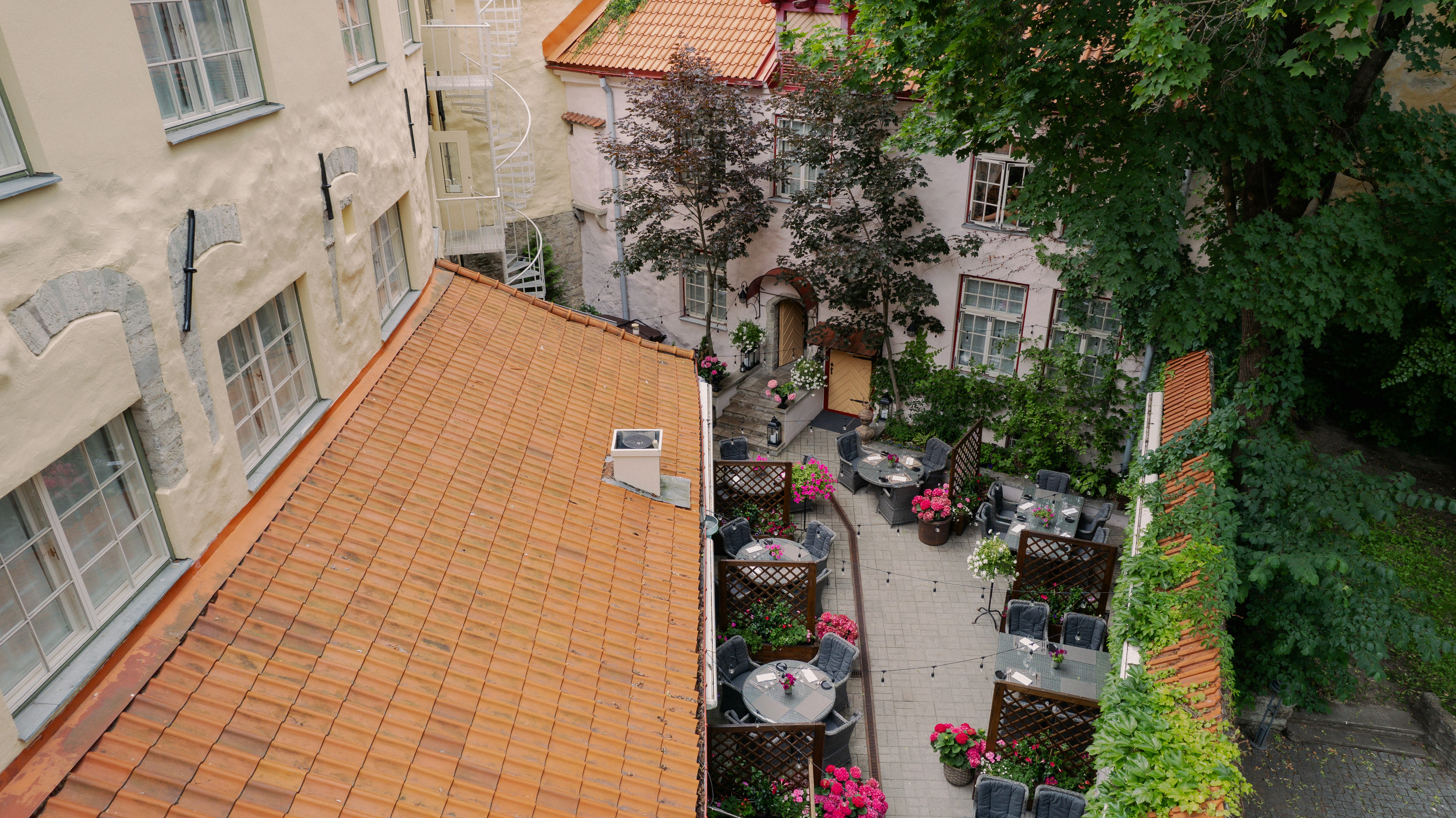 Schlossle Hotel 55/59