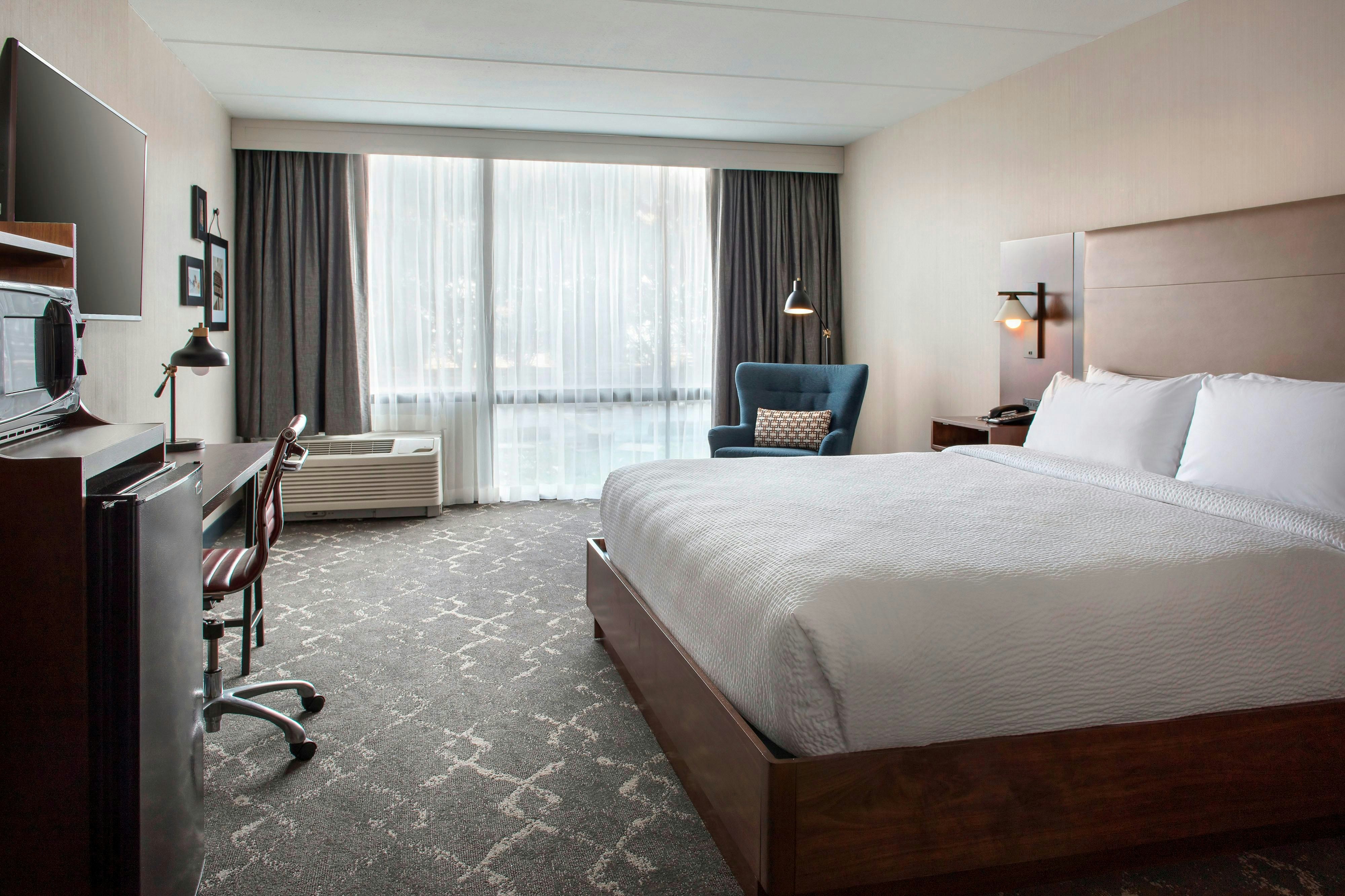 Room, King Bed