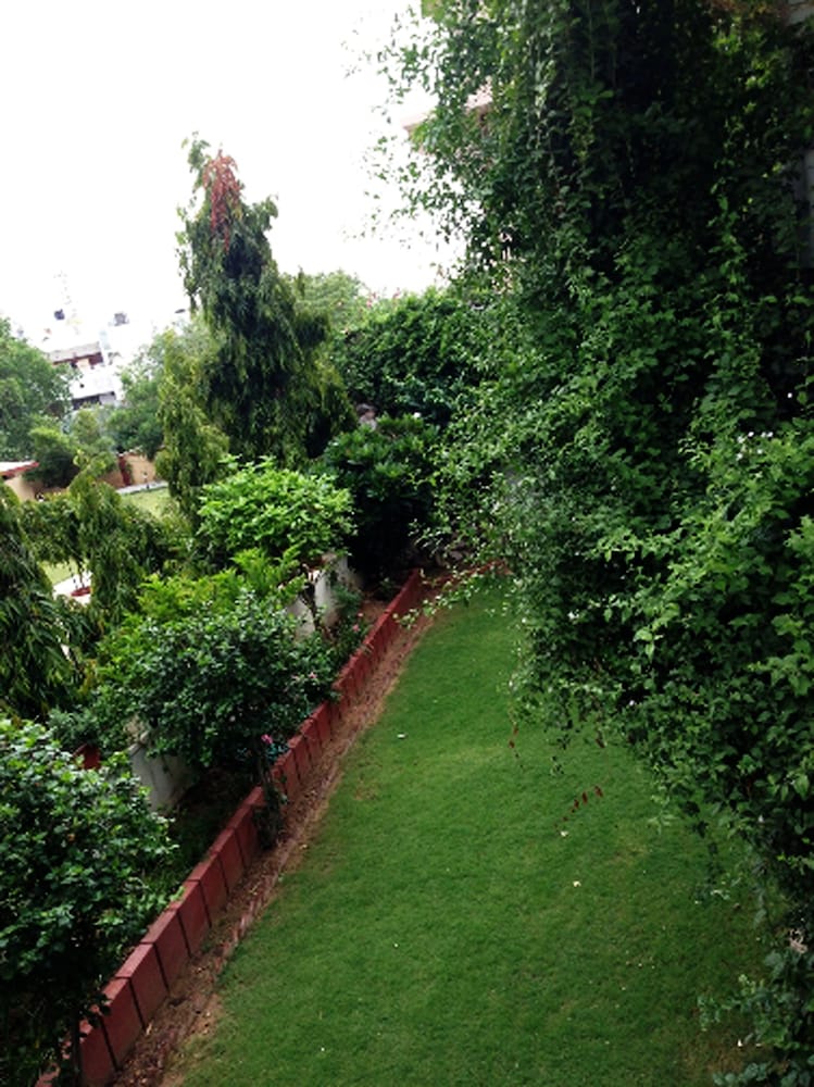GiriSadan Homestay 43/50
