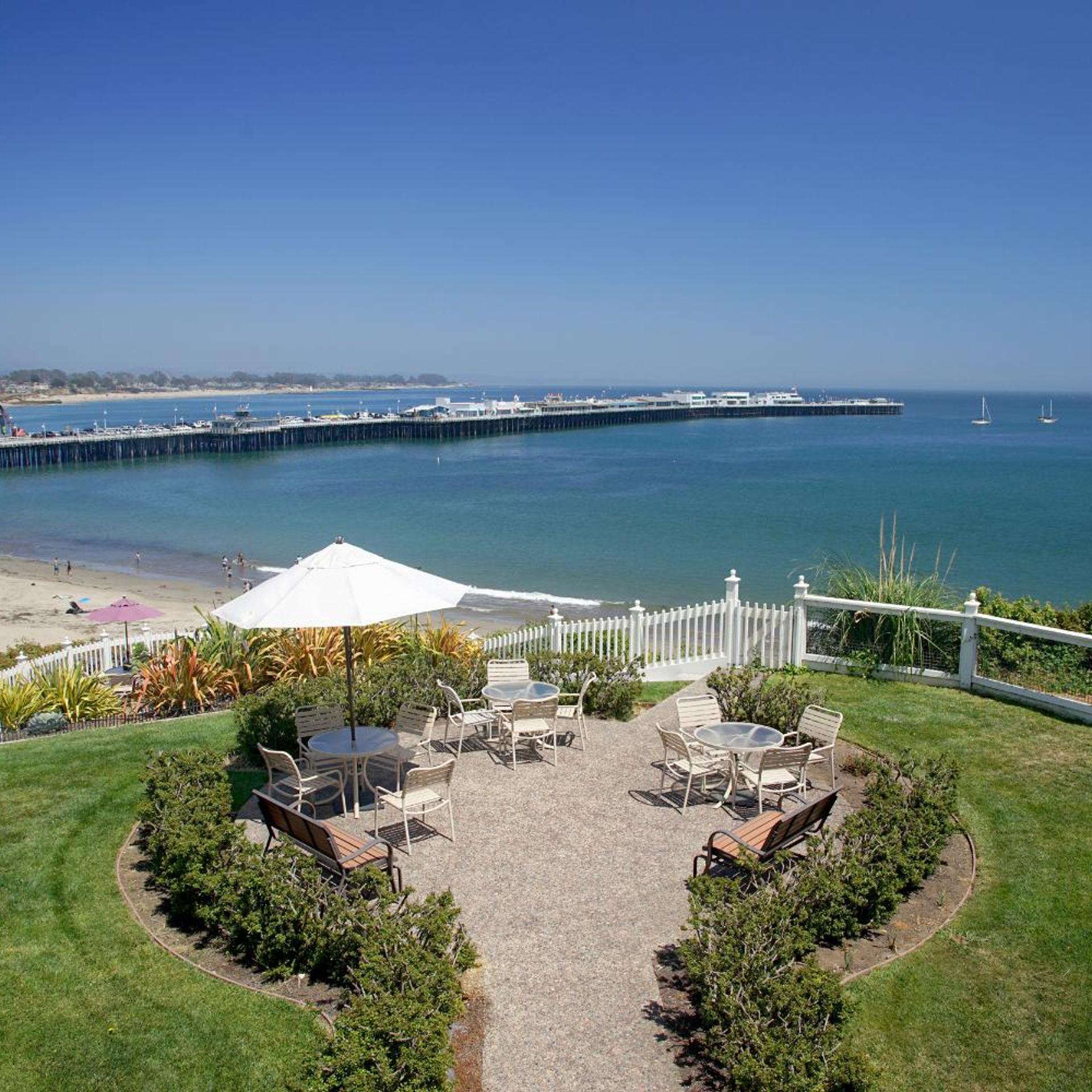 Sea & Sand Inn 25/41