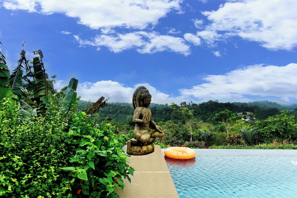 Heritage Resort Coorg 50/55