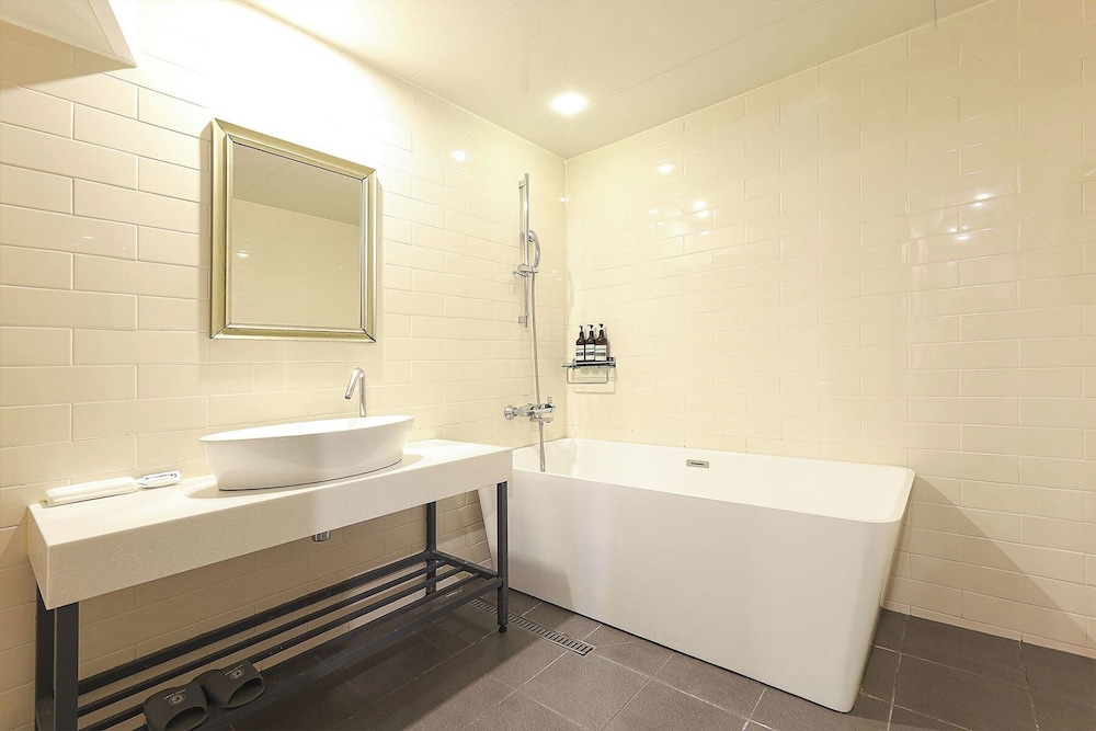Hotel Gray Nampo 43/44