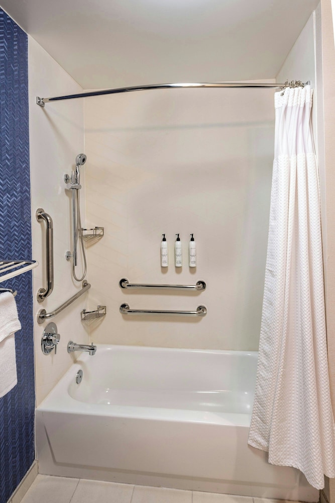 Fairfield Inn & Suites St. Louis Chesterfield 23/23
