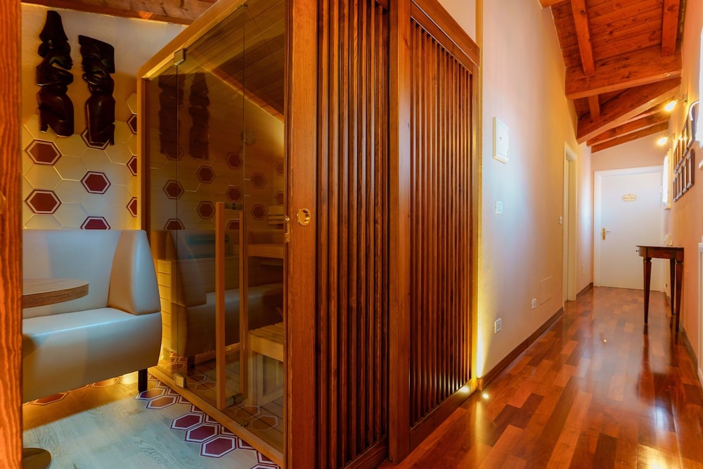 Casa Miramonte 48/56