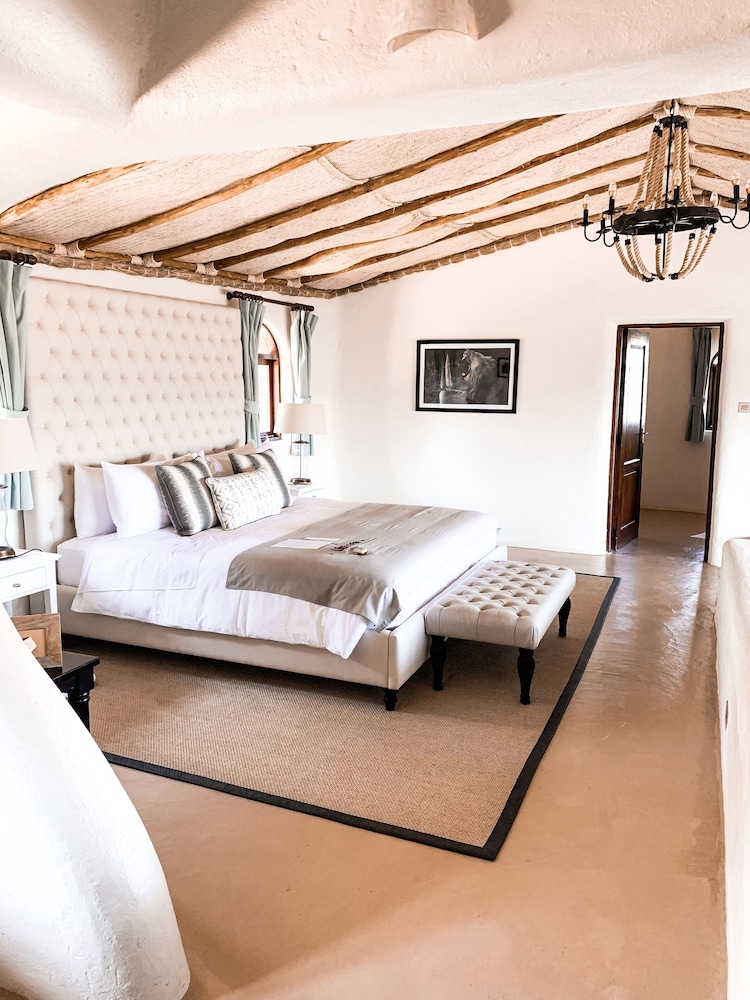 LUXURY, DOUBLE BED, VALLEY VIEW, TERRACE