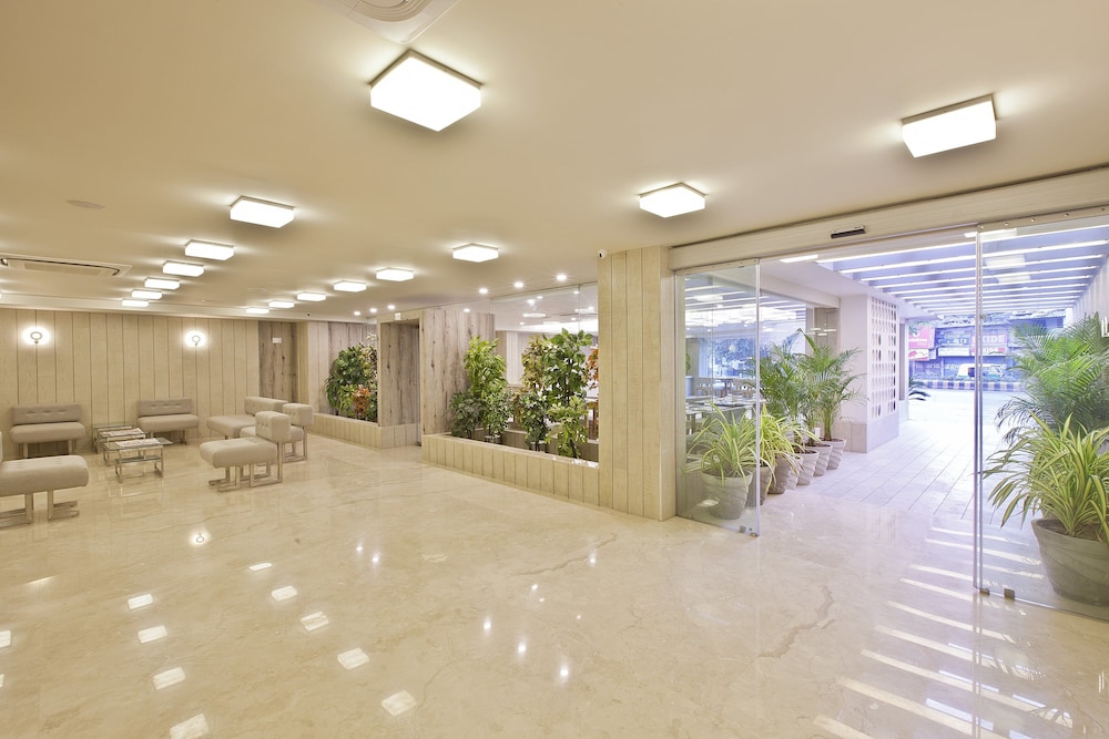 Hotel Scenaria 26/45