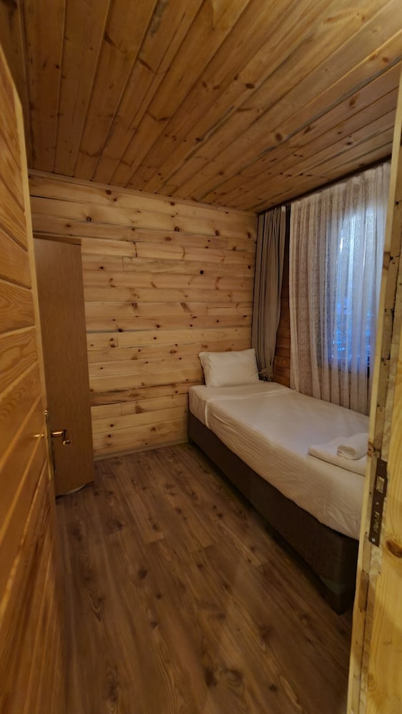 AYDER DOGA RESORT 31/84
