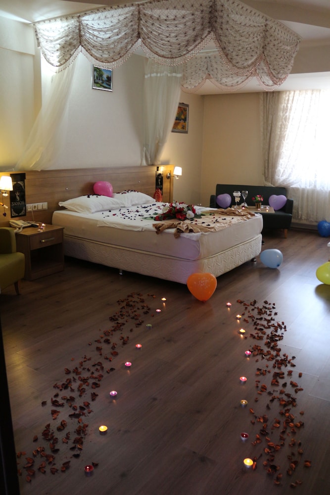 Samos Hotel 9/33