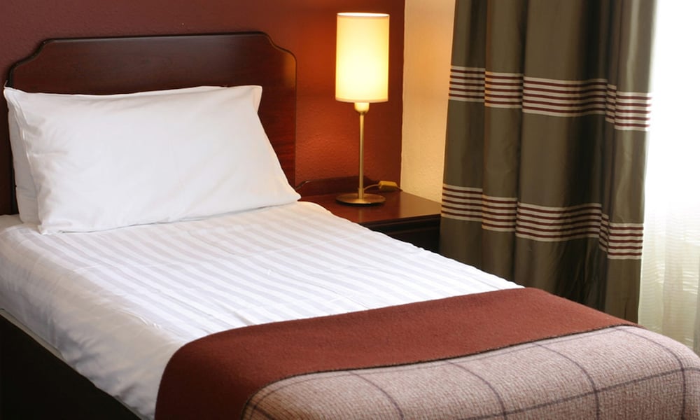 BEN WYVIS HOTEL 14/58