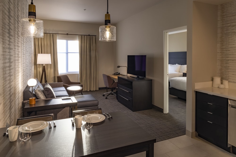 Residence Inn by Marriott Wenatchee 50/50