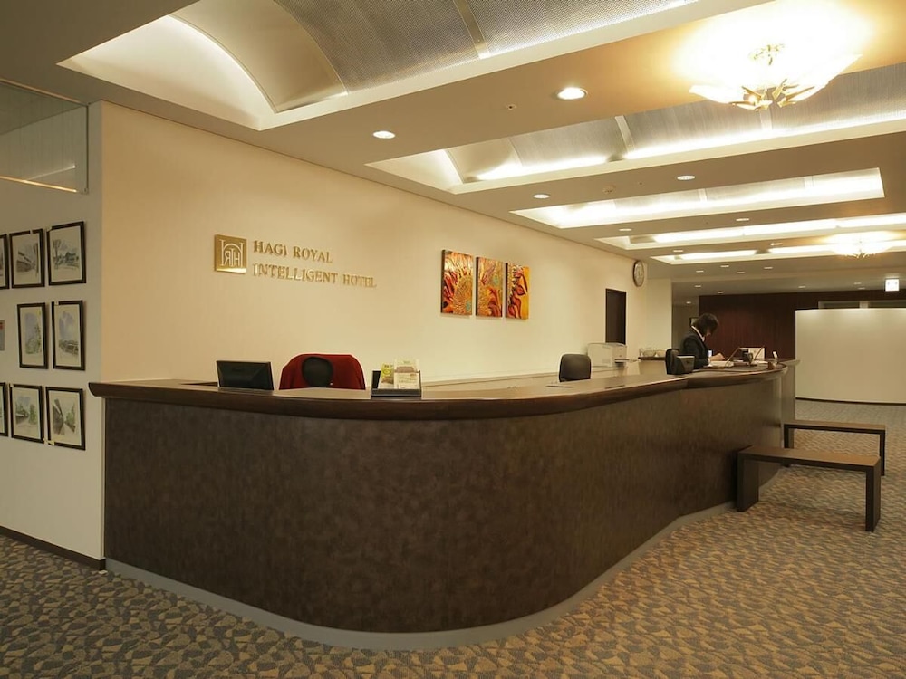 Hagi Royal Intelligent Hotel 5/43