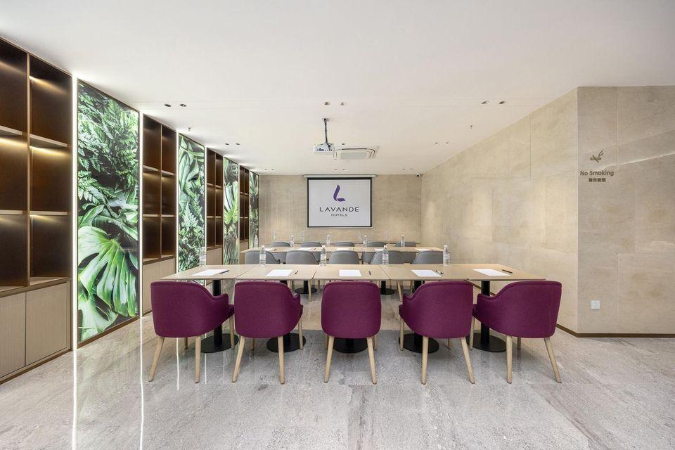 Lavande Hotel Gz Tianhe Gangding Metro Station Branch 41/48