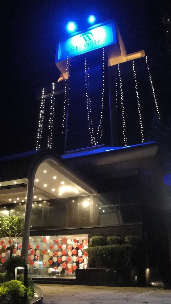 The Maya Hotel 1/50