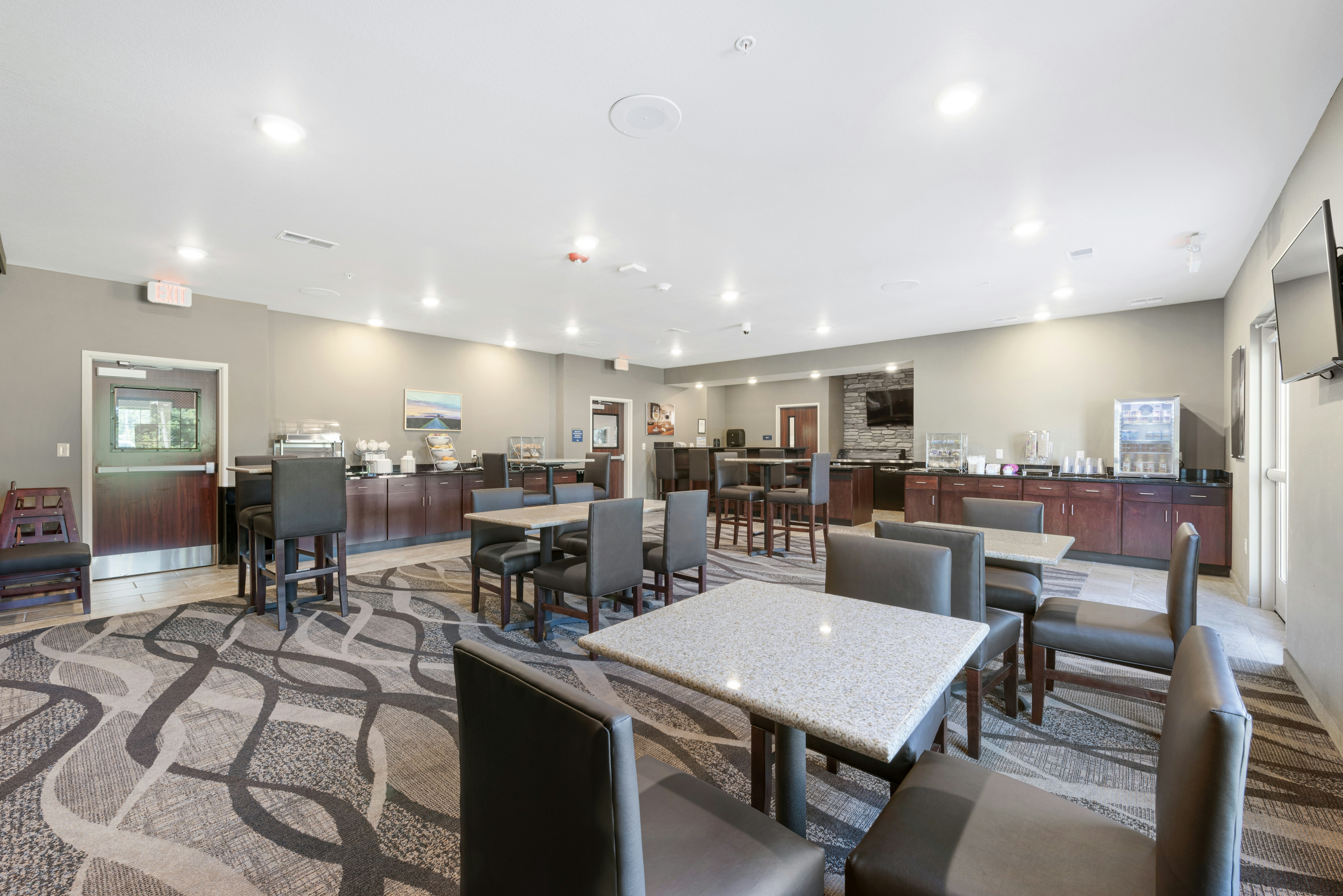 Cobblestone Hotel & Suites - Urbana 48/69