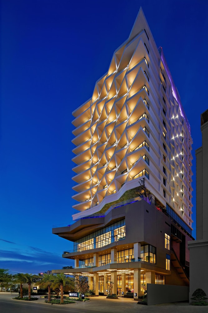 Hyatt Place Ha Long Bay, Bai Chay 5/50