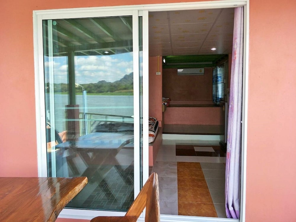 Golden Dragon Resort Kanchanaburi (ex Srisook Resort) 21/50