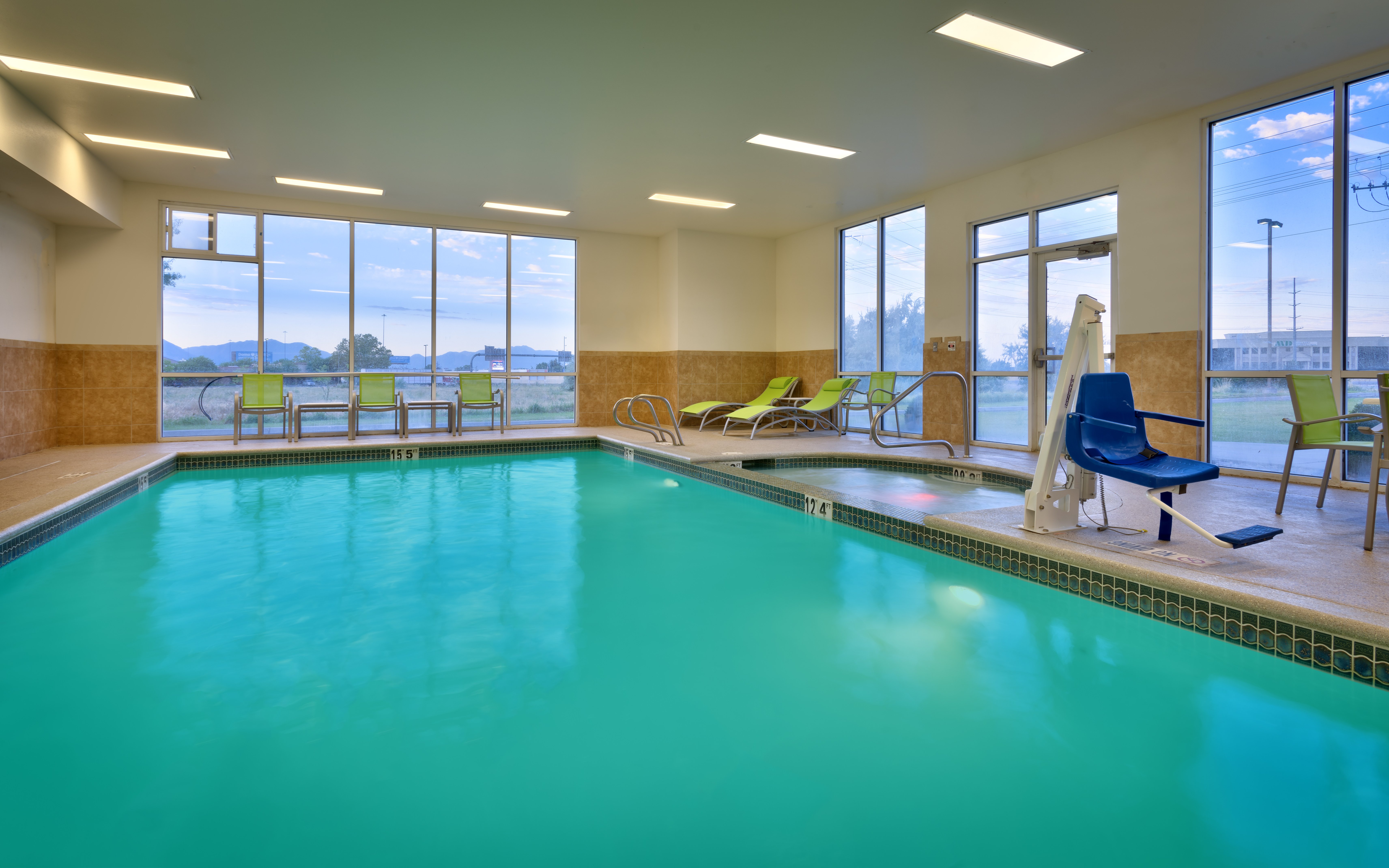 Holiday Inn Express Hotel And Suites American Fork North Provo 39/73