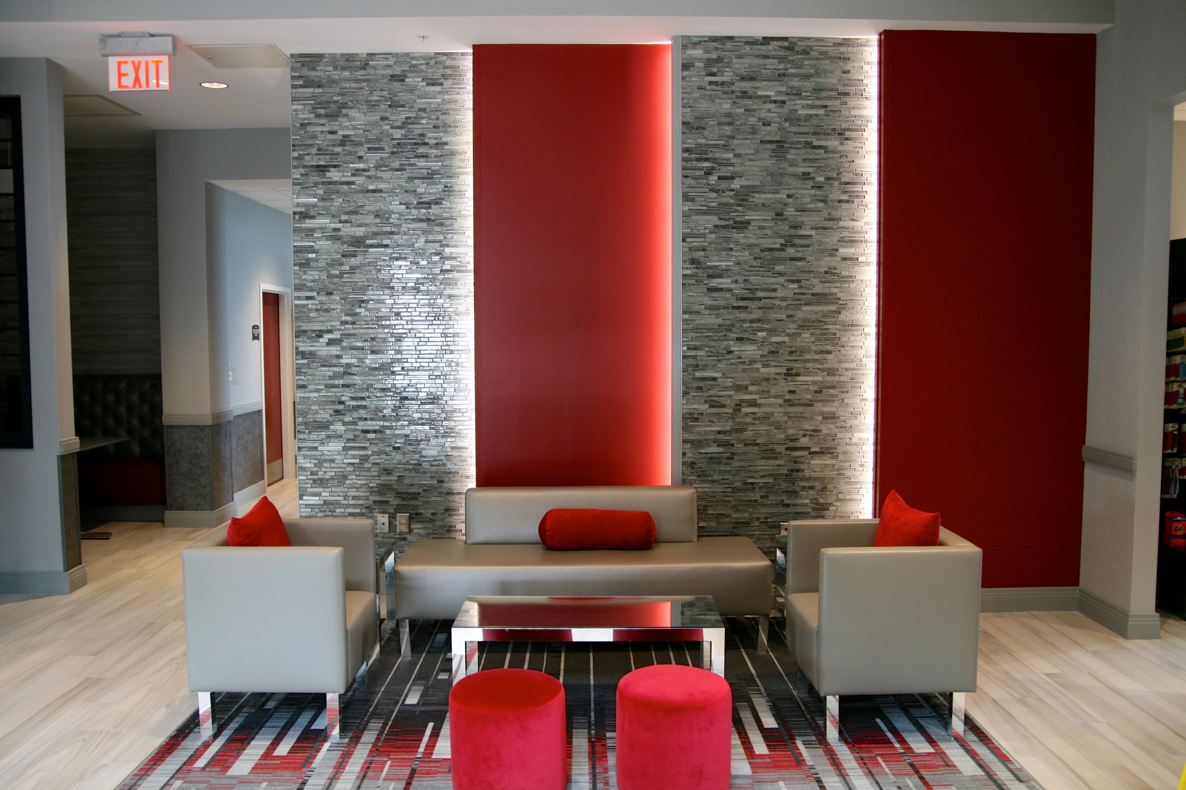 STAYBRIDGE SUITES UNIVERSITY AREA OSU 49/74