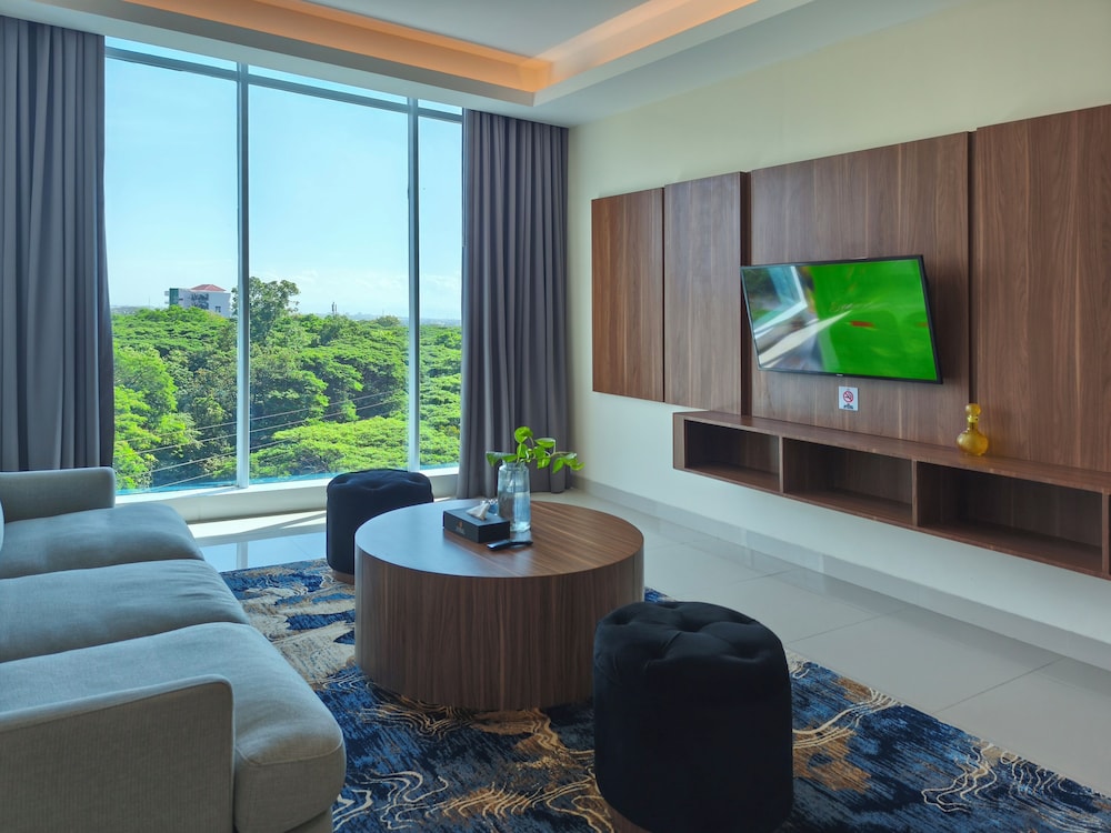 Unhas Hotel and Convention 31/50