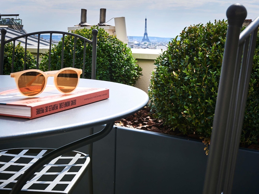 Mercure Paris Butte Montmartre Basilique 6/49