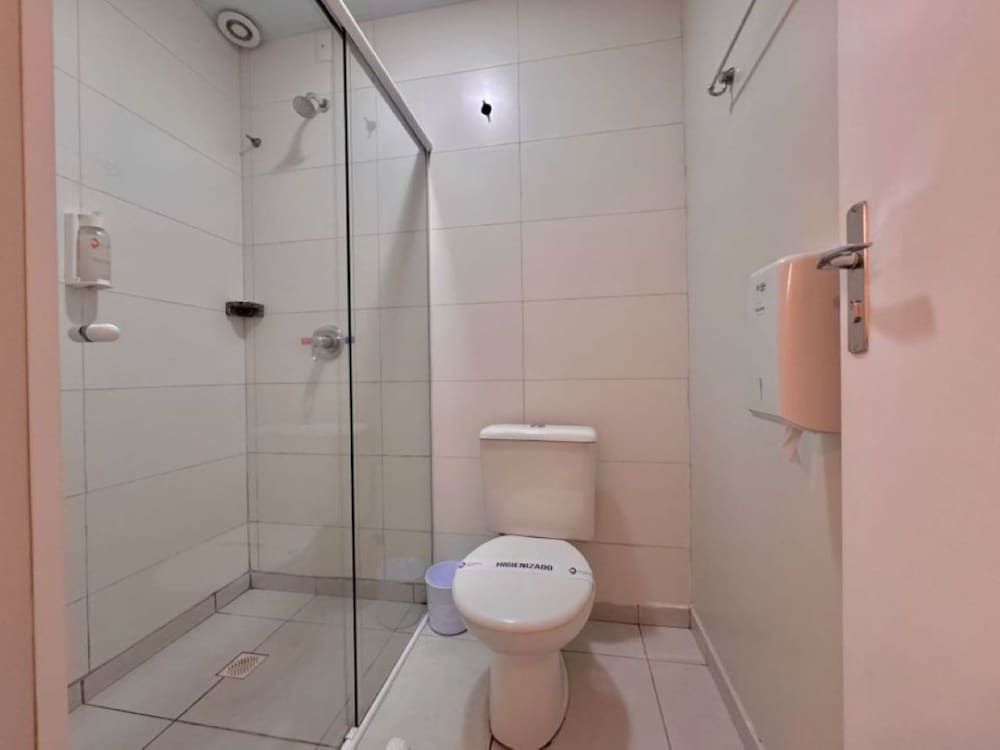 Igaras hotel 43/48