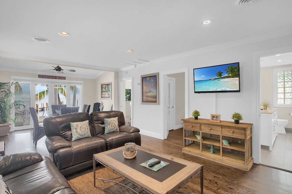Atlantic Bay Resort 24/50