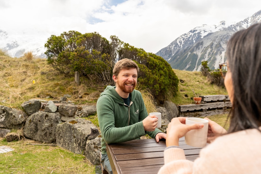 Haka House Aoraki Mt Cook 17/18