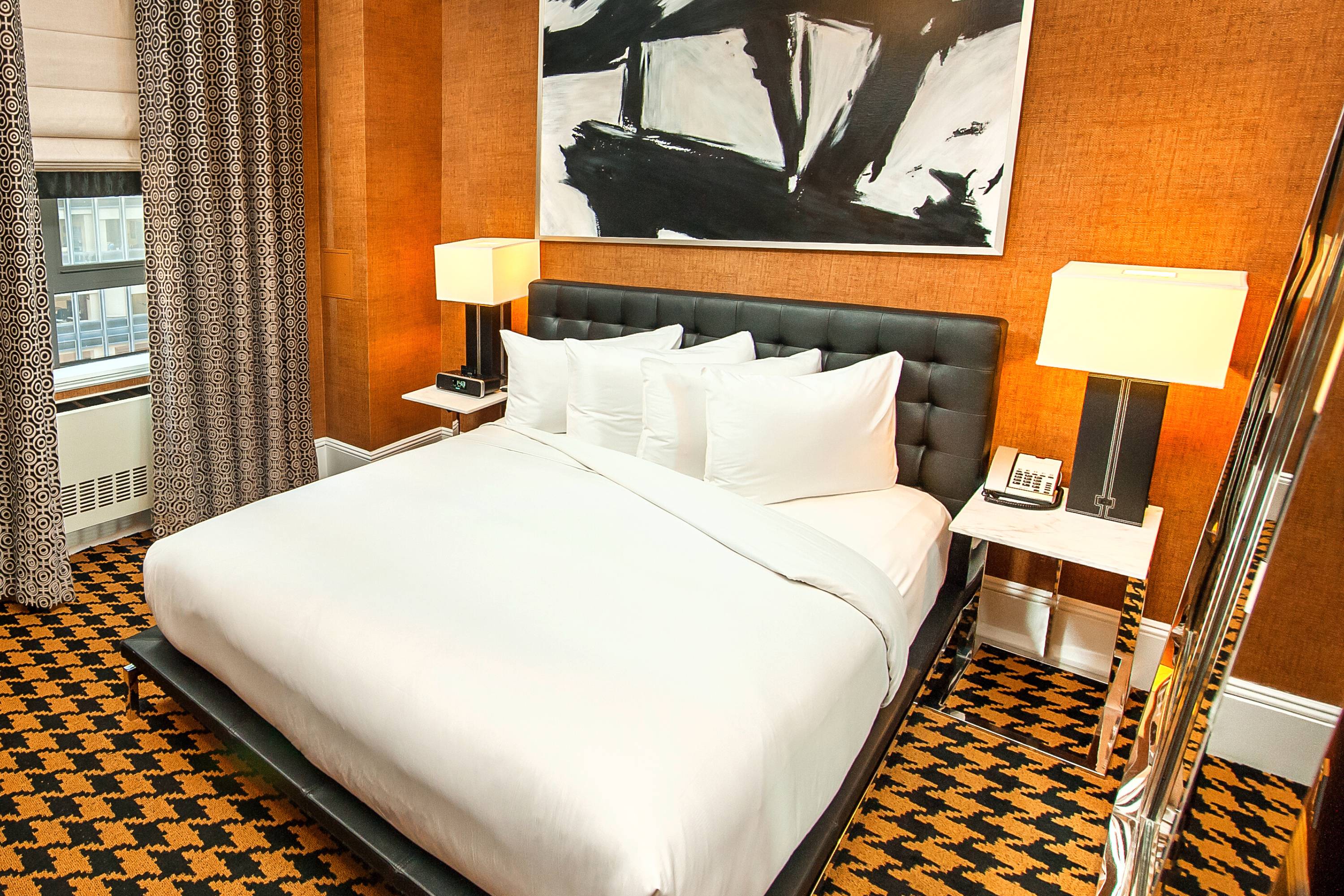 Room, Queen Bed