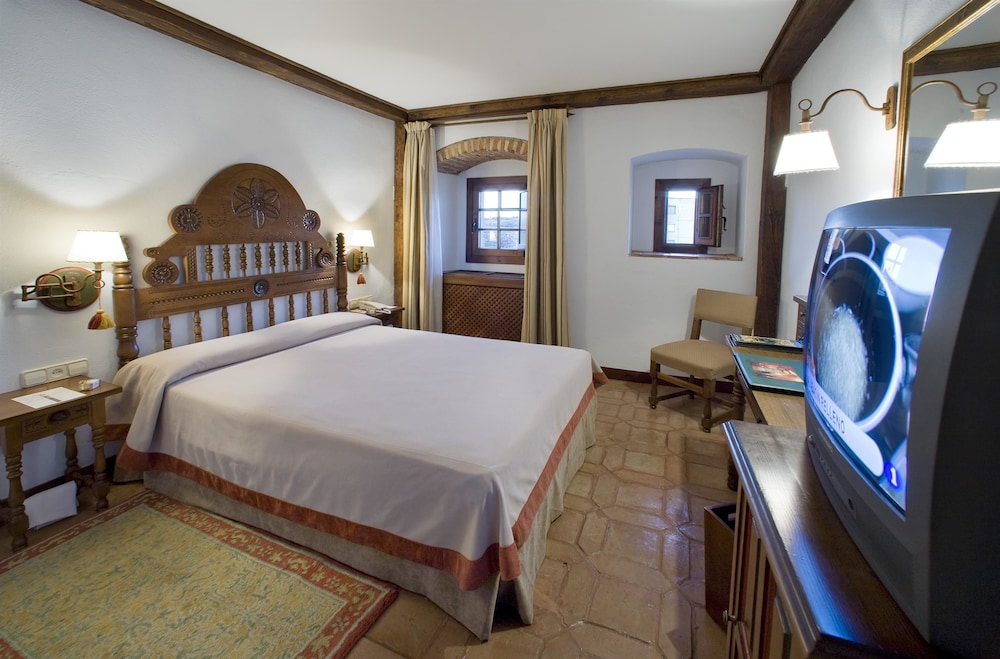 Parador de Plasencia 16/65