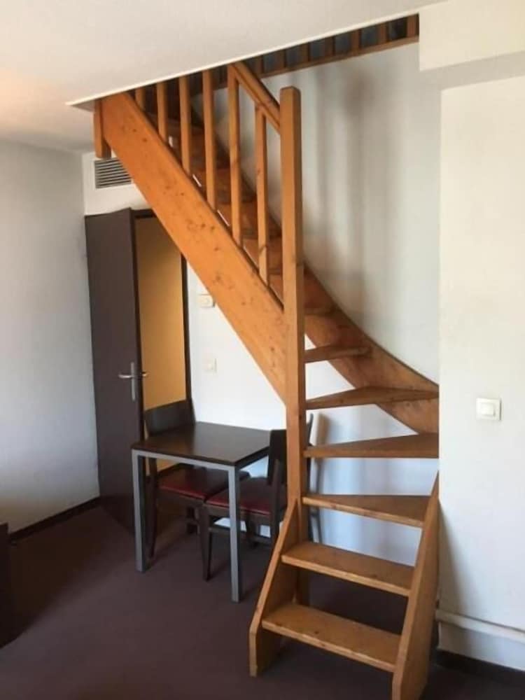 Adagio Access Grenoble 22/32