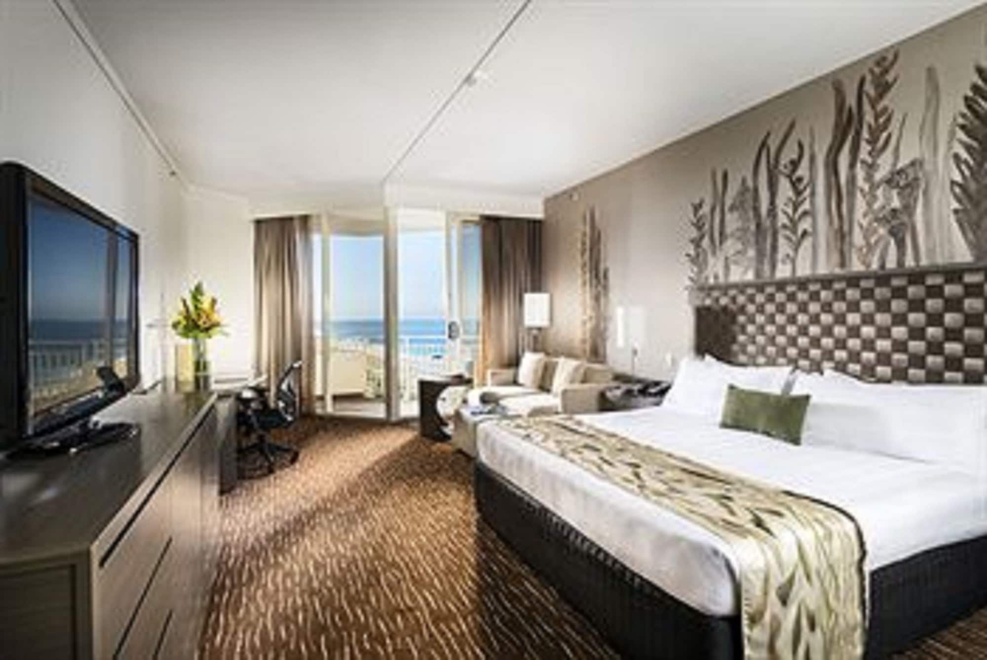 Horizon, King Bed, Ocean View