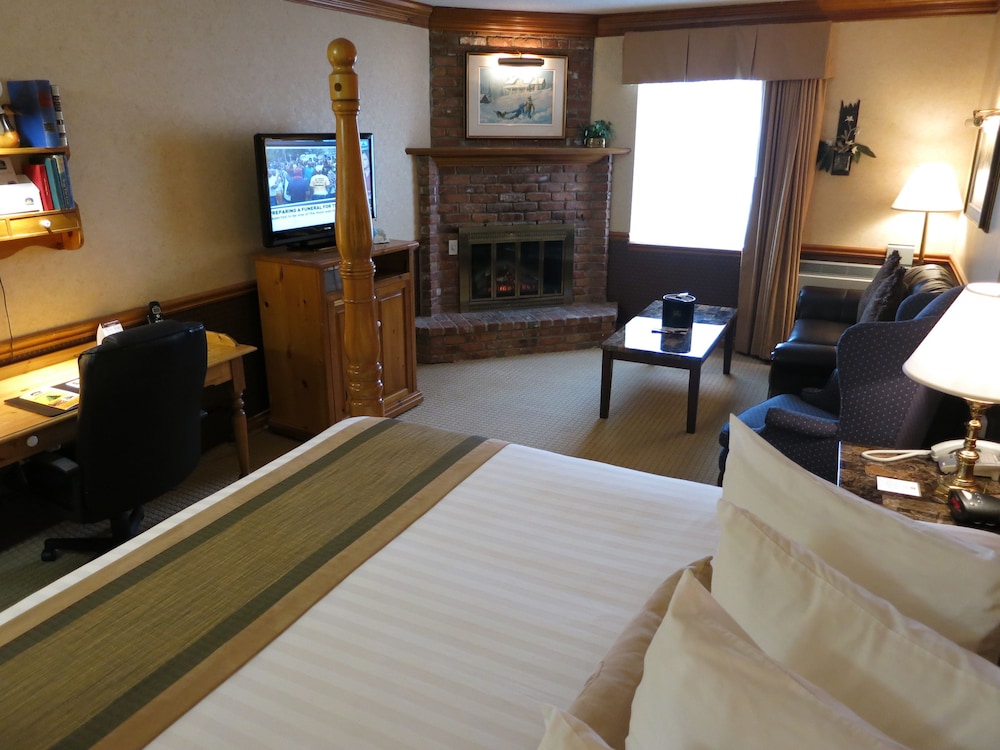 Best Western Plus Fireside Inn 22/79
