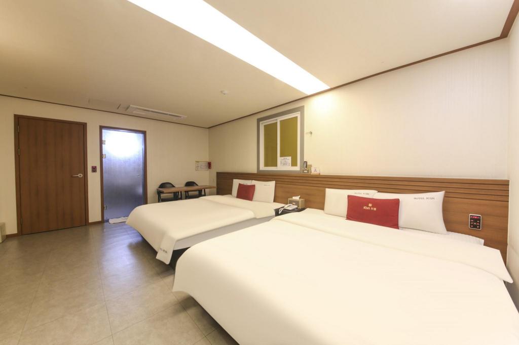 Icon Motel 21/57