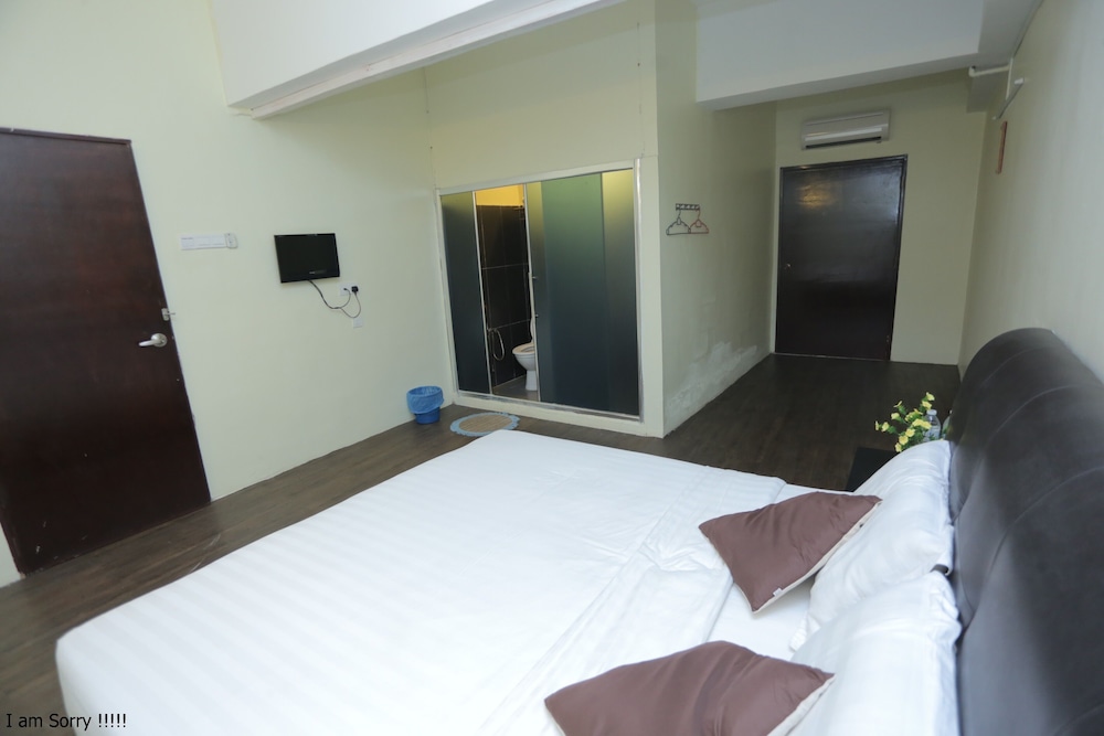 JAM Hotel Near ERL Salak Tinggi Kota Warisan 17/27