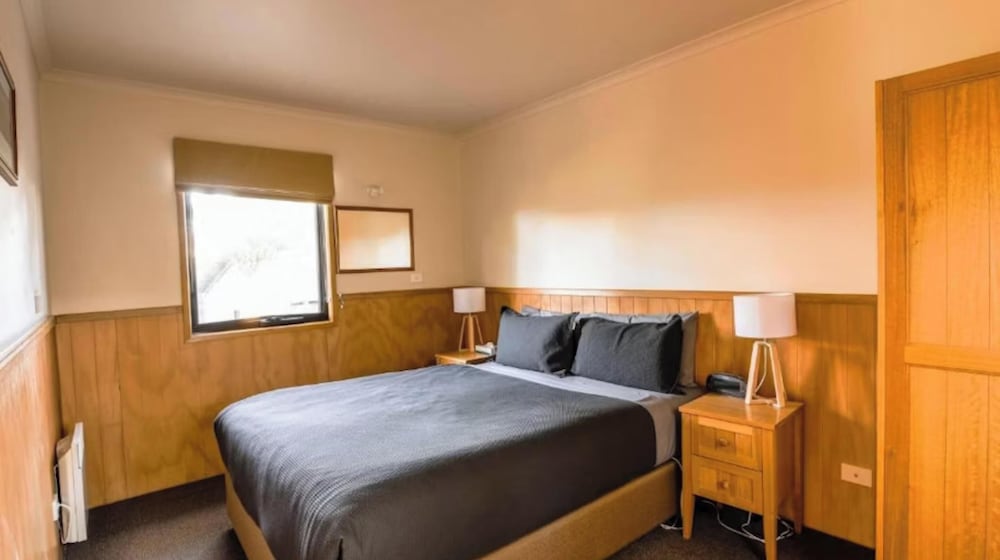 2 Bedrooms, Superior, Chalet, 1 Double and 2 Bunk Beds