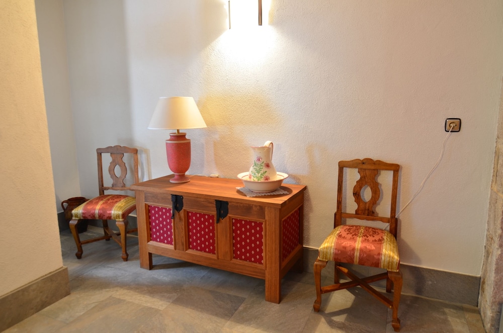 CASA DE LA CADENA 42/68