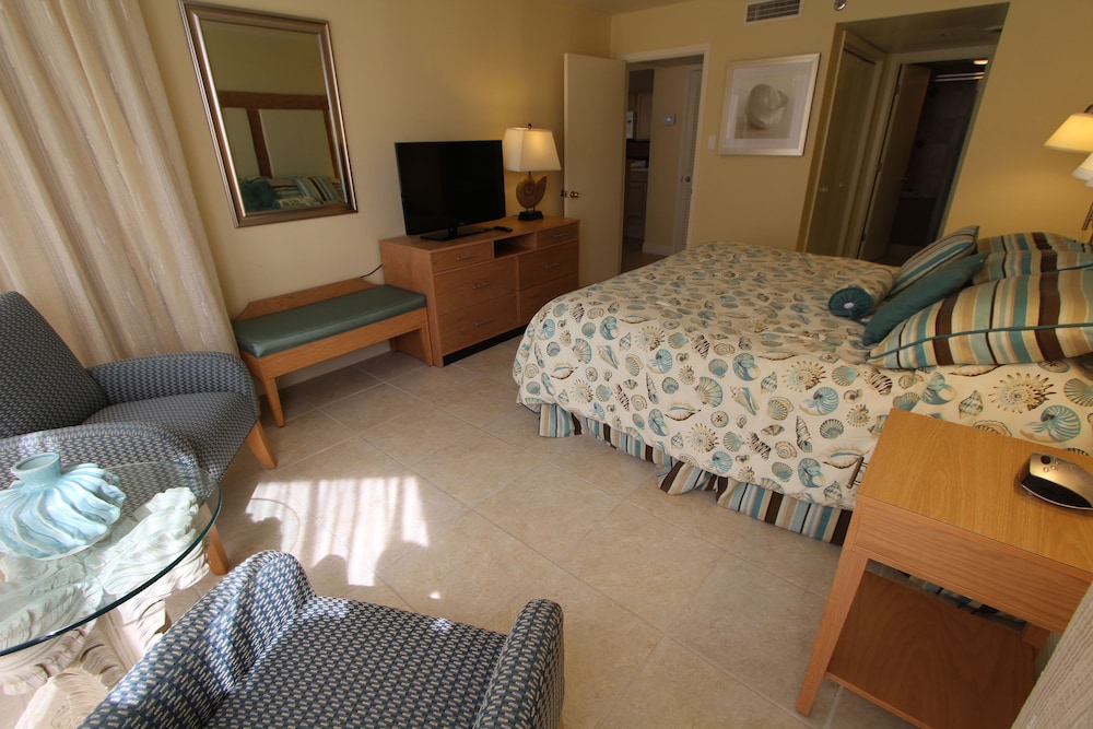 Royale Beach and Tennis Club, a VRI resort 27/49